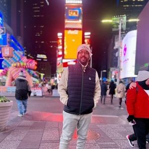 Meet your Posher, Khaled